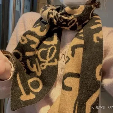 スーパーコピー ロエベ マフラー