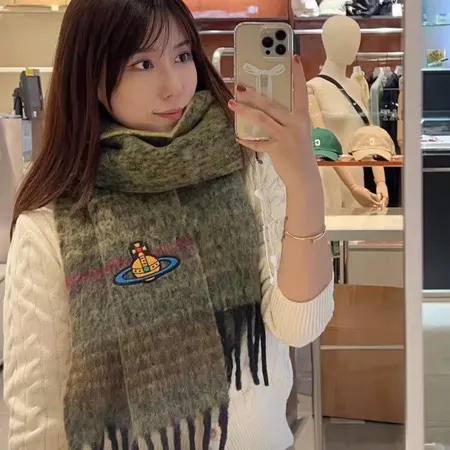 スーパーコピー ヴィヴィアン・ウエストウッド マフラー