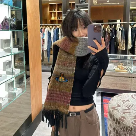 スーパーコピー ヴィヴィアン・ウエストウッド マフラー