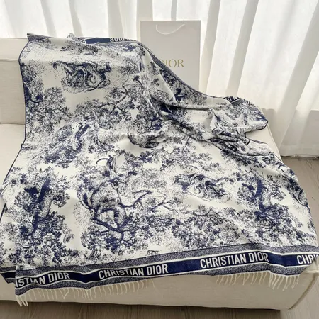 スーパーコピー ディオール マフラー