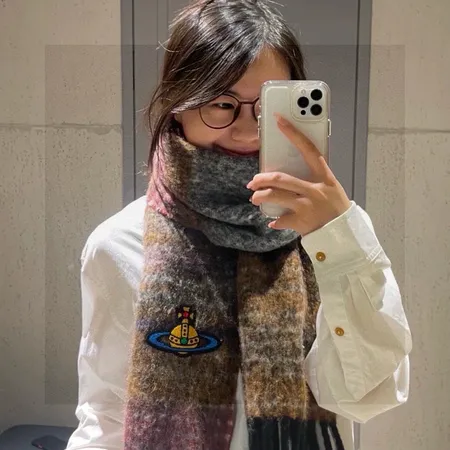 スーパーコピー ヴィヴィアン・ウエストウッド マフラー