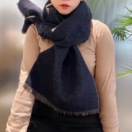 スーパーコピー バレンシアガ マフラー