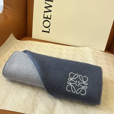 スーパーコピー ロエベ マフラー