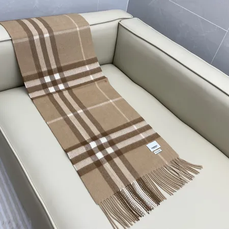 スーパーコピー バーバリー ス マフラー