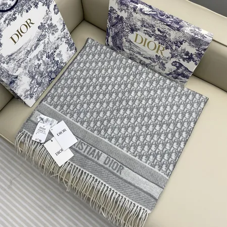 スーパーコピー グッチ マフラー