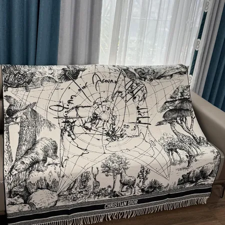 スーパーコピー ディオール マフラー