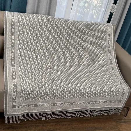 スーパーコピー ディオール マフラー