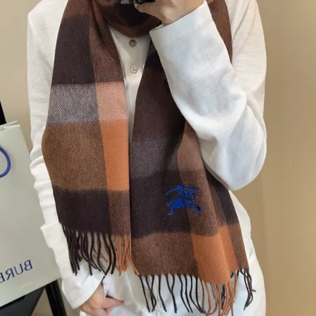 スーパーコピー バーバリー ス マフラー