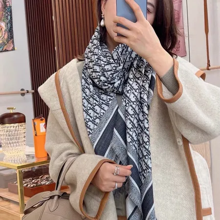 スーパーコピー ディオール マフラー