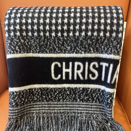 スーパーコピー ディオール マフラー