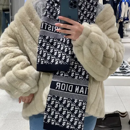 スーパーコピー ディオール マフラー