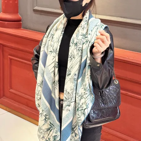 スーパーコピー ディオール マフラー