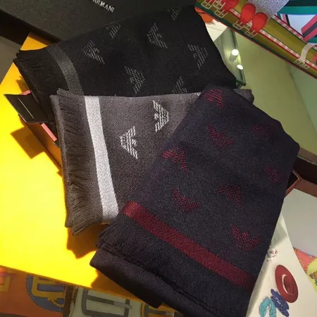 スーパーコピー アルマーニ マフラー