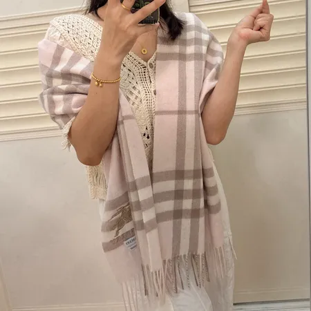 スーパーコピー バーバリー ス マフラー