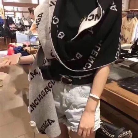 スーパーコピー セリーヌ マフラー