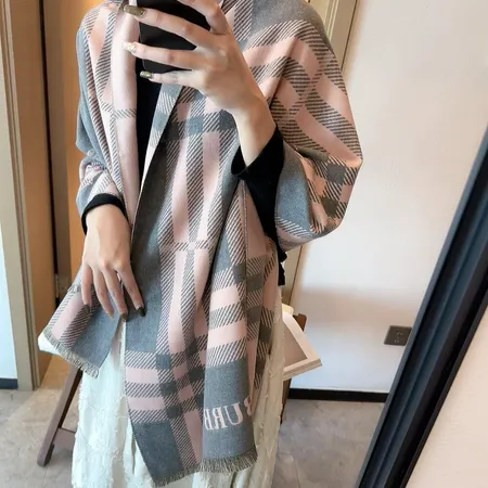 スーパーコピー バーバリー ス マフラー