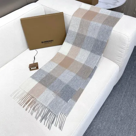 スーパーコピー バーバリー ス マフラー