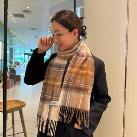 スーパーコピー バーバリー ス マフラー