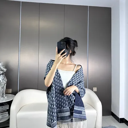 スーパーコピー ディオール マフラー