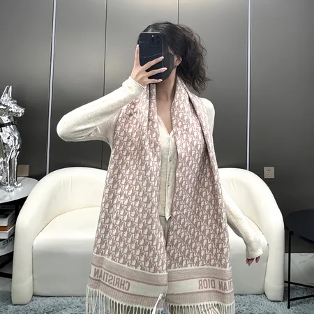 スーパーコピー ディオール マフラー