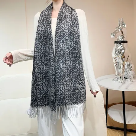 スーパーコピー ロエベ マフラー