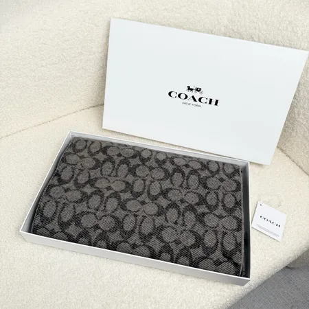 スーパーコピー コーチ マフラー