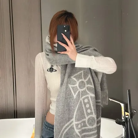 スーパーコピー ヴィヴィアン・ウエストウッド マフラー