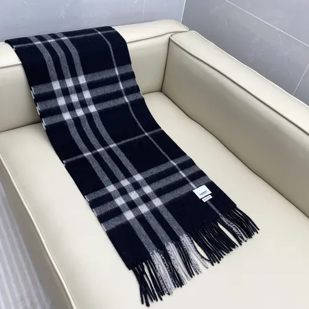 スーパーコピー バーバリー ス マフラー