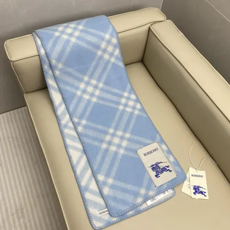 スーパーコピー バーバリー ス マフラー