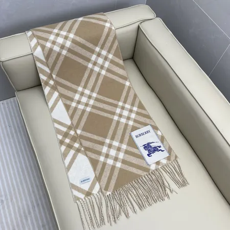 スーパーコピー バーバリー ス マフラー