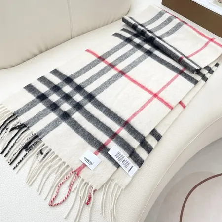 スーパーコピー バーバリー ス マフラー