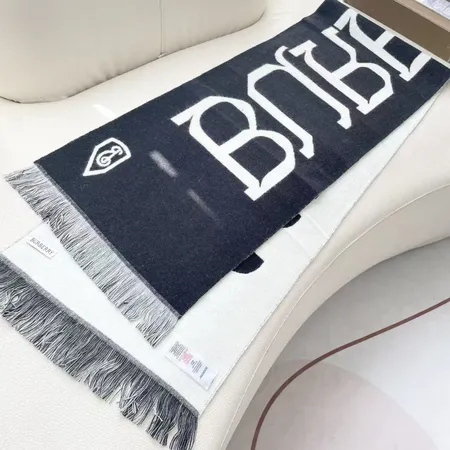 スーパーコピー バーバリー ス マフラー