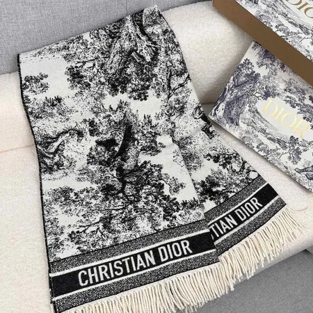 スーパーコピー ディオール マフラー