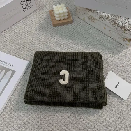 スーパーコピー セリーヌ マフラー