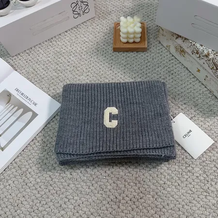 スーパーコピー セリーヌ マフラー