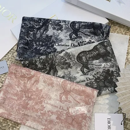 スーパーコピー ディオール マフラー