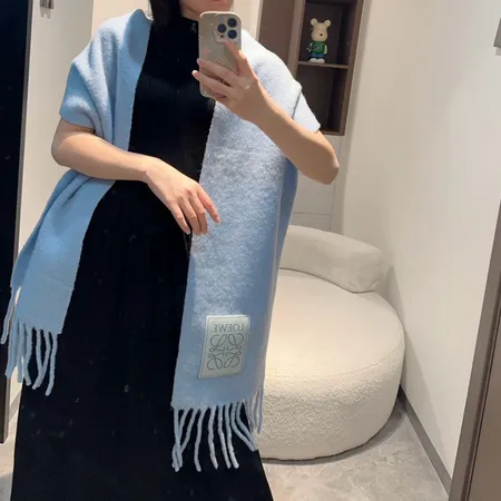 スーパーコピー ロエベ マフラー