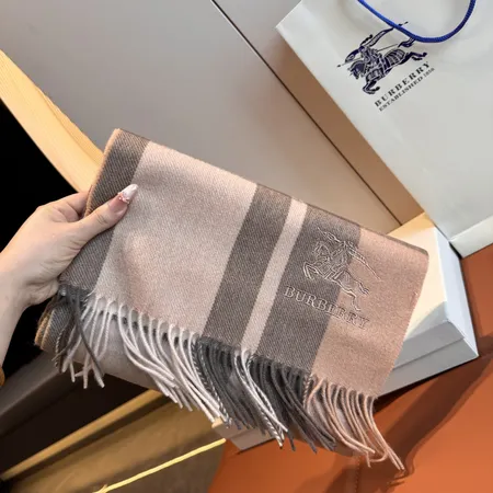 スーパーコピー バーバリー ス マフラー