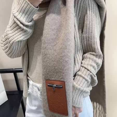 スーパーコピー ロエベ マフラー