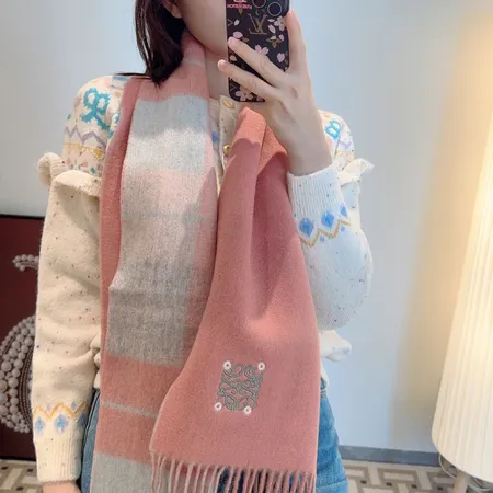 スーパーコピー ロエベ マフラー