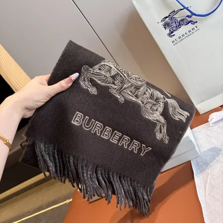 スーパーコピー バーバリー ス マフラー