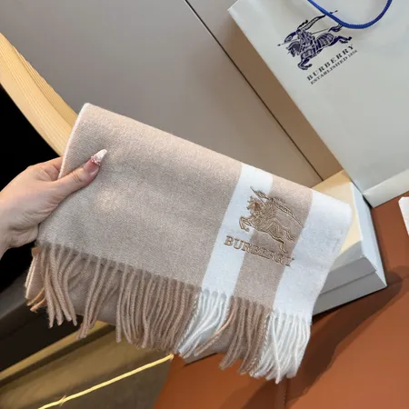 スーパーコピー バーバリー ス マフラー