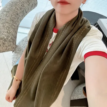 スーパーコピー ロエベ マフラー