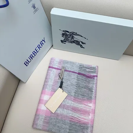 スーパーコピー バーバリー ス マフラー