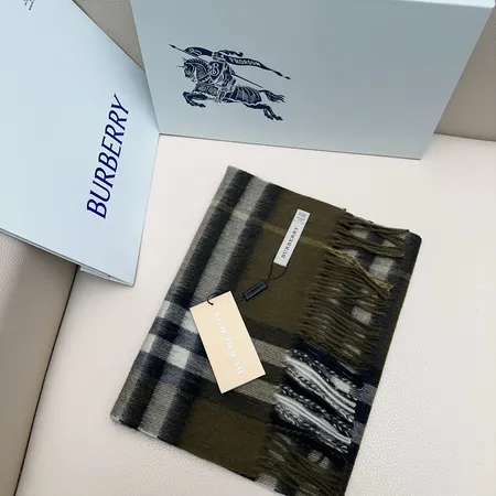 スーパーコピー バーバリー ス マフラー