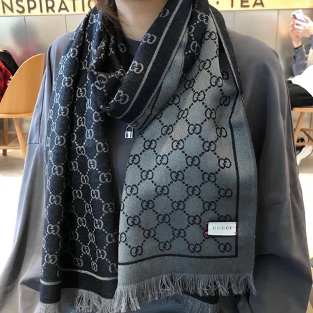 スーパーコピー グッチ マフラー