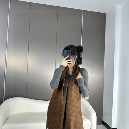 スーパーコピー ロエベ マフラー