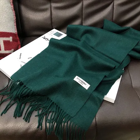 スーパーコピー バレンシアガ マフラー