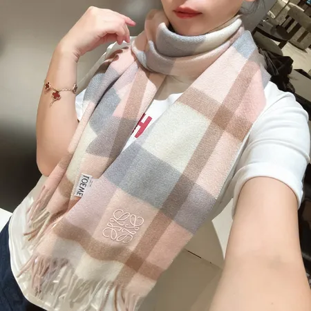 スーパーコピー ロエベ マフラー