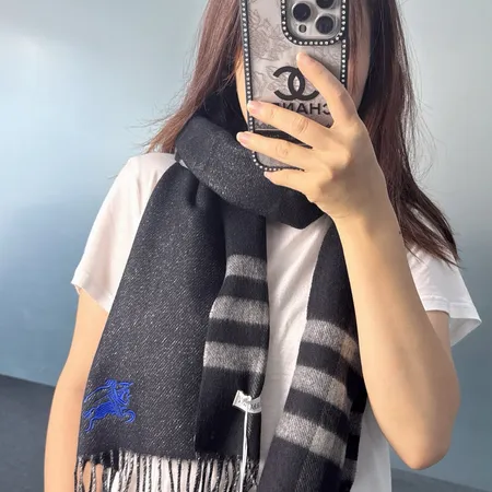 スーパーコピー バーバリー ス マフラー